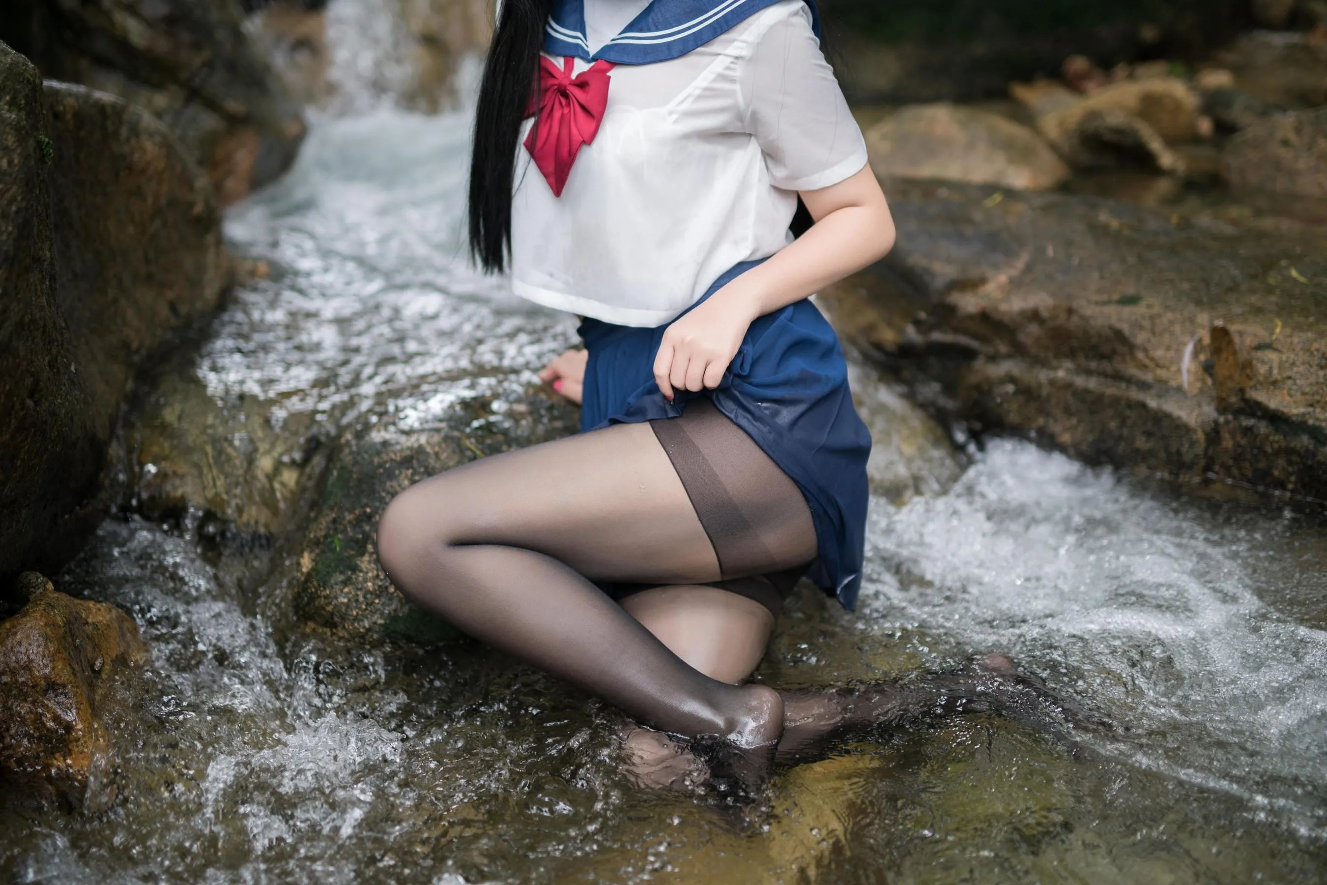 白烨 – NO.05 湿身JK-图片[24] [50P]插图6